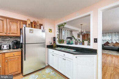 5654 Braxfield Rd, Halethorpe, MD 21227 - photo 7