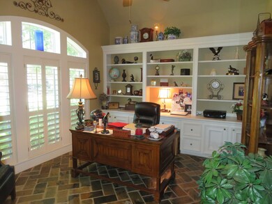 7514 Holly Court Estate, Houston, TX 77095 - photo 6