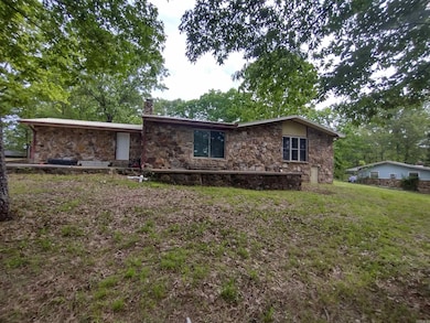 589 N Ridgeview Dr, Mountain View, AR 72560 - photo 4