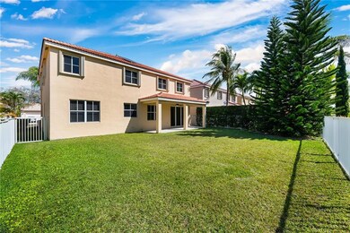 4317 Laurel Ridge Cir, Weston, FL 33331 - photo 5
