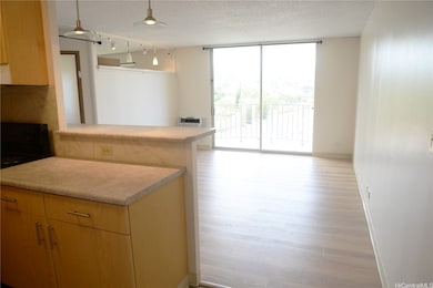 98-1038 Moanalua Rd unit 7-1706, Aiea, HI 96701 - photo 3