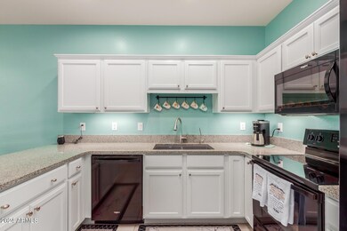 SC533 Kitchen 2