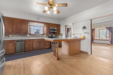 W3240 Dundas Rd, Kaukauna, WI 54130 - photo 2