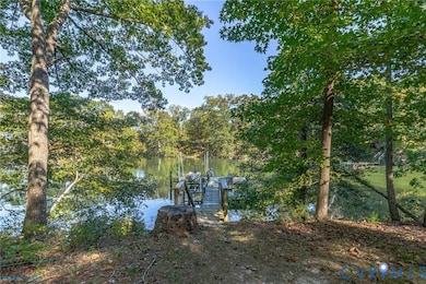 70 Currell Cove Ln, White Stone, VA 22578 - photo 7