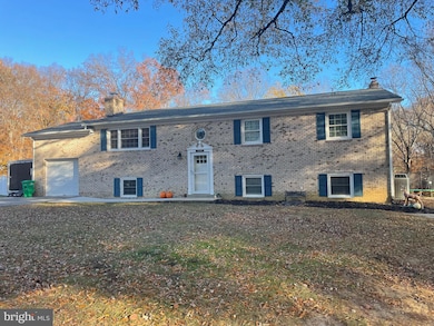 13710 S Springfield Rd, Brandywine, MD 20613 - photo 3