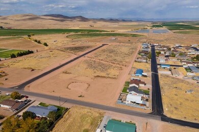 006. Lot #8 - North View - Aerial