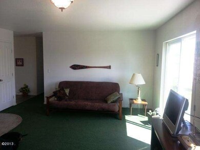 5 Living Room Sliding Door to Patio