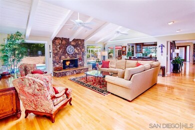 Vaulted, white washed ceilings contrast gorgeously