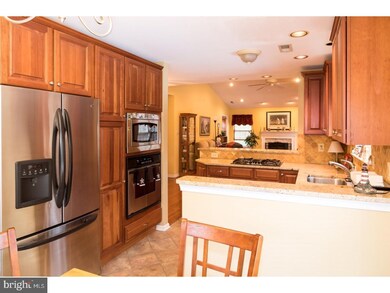 170 Kingswood Ct unit 170, Glen Mills, PA 19342 - photo 5