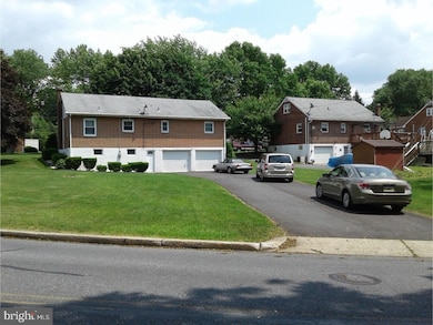 3064 Maple Ave, Reading, PA 19605 - photo 3