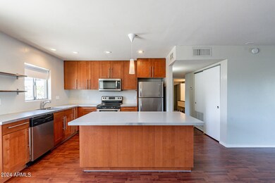 1630 E Georgia Ave unit 204, Phoenix, AZ 85016 - photo 4