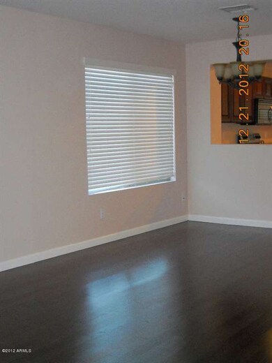 Living/dining room