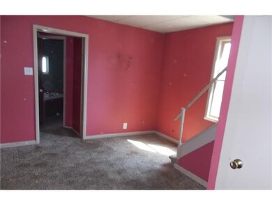 1304 W 3rd St, Anderson, IN 46016 - photo 5