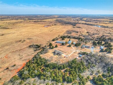 12024 Skyridge Dr, Edmond, OK 73025 - photo 3