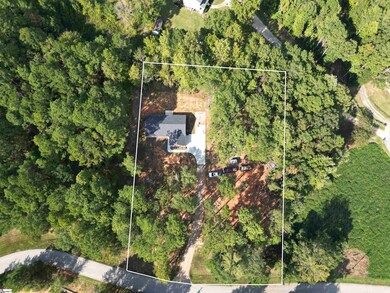 293 Cecil Dr, Waterloo, SC 29384 - photo 2