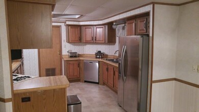 101 Clayton Dr, West Springfield, MA 01089 - photo 5