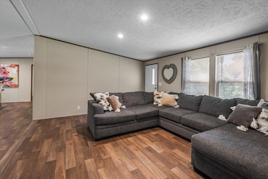 8054 Goodwin Dr, Tallahassee, FL 32311 - photo 4