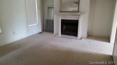 111 Knollway Ct, Asheville, NC 28806 - photo 5