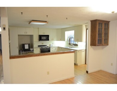 10 Briar Hill Ln, Waltham, MA 02452 - photo 2