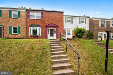 12006 Dove Cir, Laurel, MD 20708 - photo 2