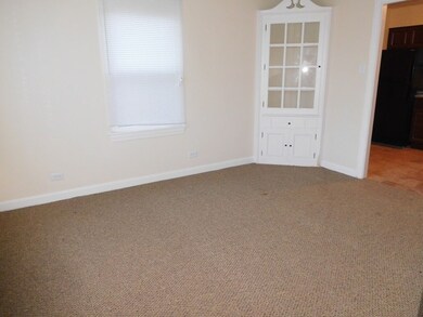 18461 Dundee Ave, Homewood, IL 60430 - photo 4