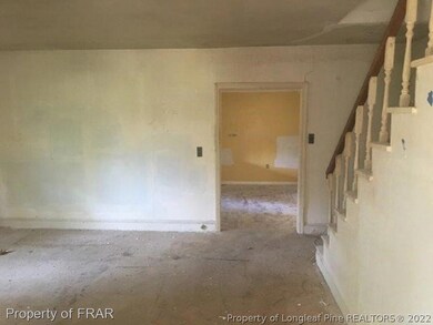 704 Hicks Ave, Fayetteville, NC 28304 - photo 3