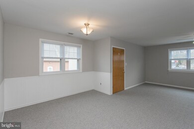 24 Haws Ln unit B, Flourtown, PA 19031 - photo 6