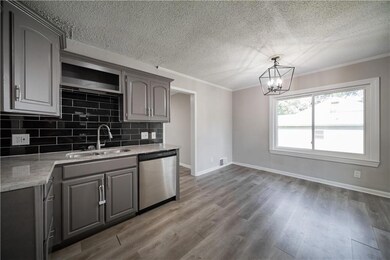 6120 Barton Ave, Shawnee, KS 66203 - photo 6