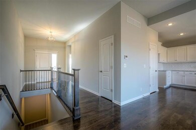 21608 Hale St, Spring Hill, KS 66083 - photo 6