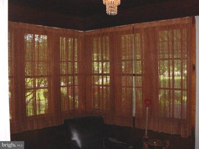 300 Clicks Ln, New Market, VA 22844 - photo 2