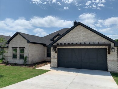 318 Pleasant View Dr, Weatherford, TX 76086 - photo 3