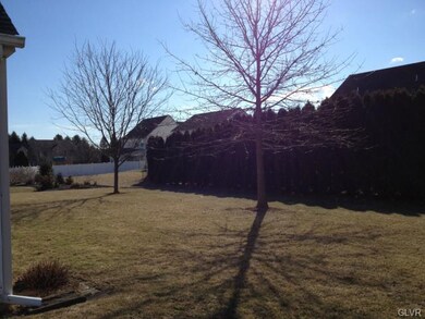 2820 English Ln, Whitehall, PA 18052 - photo 2