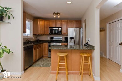 [photo 1494415] KitchenBreakfast Bar