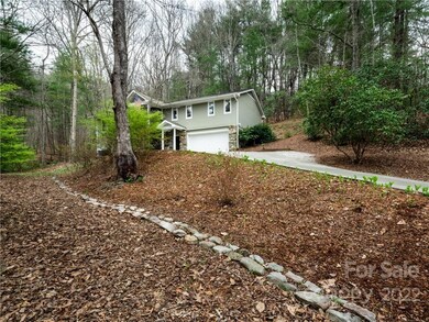 54 Ballantree Dr, Asheville, NC 28803 - photo 2
