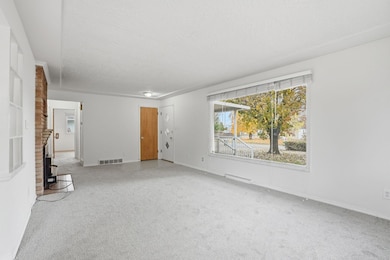 7505 N Altamont St, Spokane, WA 99217 - photo 3