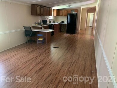 1041 Galway Ln, Clover, SC 29710 - photo 5