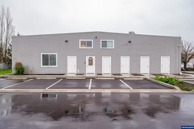 1127 SE 6th Ave, Albany, OR 97321 - photo 5