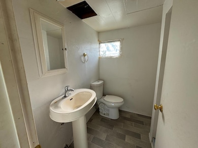 1450 Lake Ave unit 6, Colusa, CA 95932 - photo 6