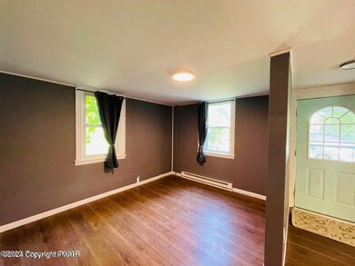201 Allen St, Lehighton, PA 18235 - photo 3