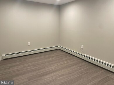 550 N Trooper Rd unit G3, Norristown, PA 19403 - photo 7