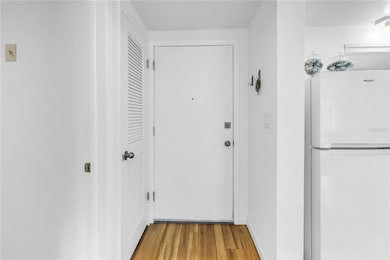 800 71st Ave N unit 10, Saint Petersburg, FL 33702 - photo 3