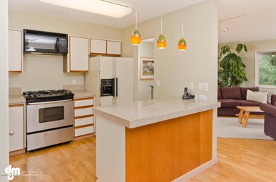 [photo 2166499] Kitchen