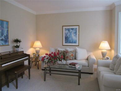 7254 Lochhaven St, Allentown, PA 18106 - photo 4