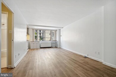 Claridge House unit 107-S, Washington, DC 20037 - photo 4