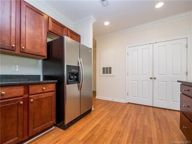 4158 Walker Rd, Charlotte, NC 28211 - photo 6