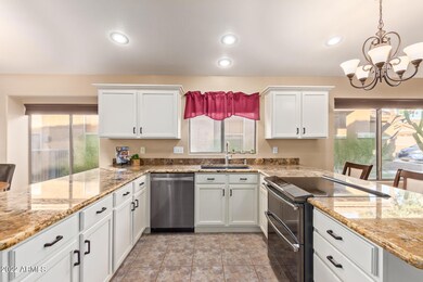 Gourmet Kitchen w/SS Appliances