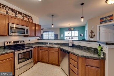 23520 F D R Blvd unit 407, California, MD 20619 - photo 7