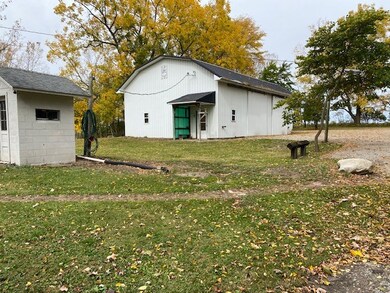 848 Mount Zion Rd, Bucyrus, OH 44820 - photo 3