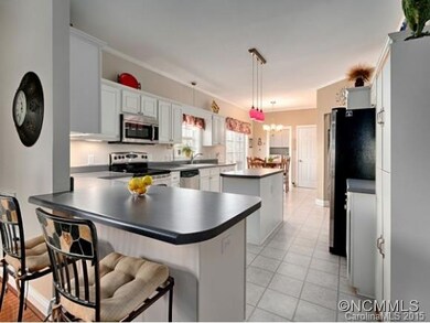 644 Southern Pines Place, Leicester, NC 28748 - photo 6