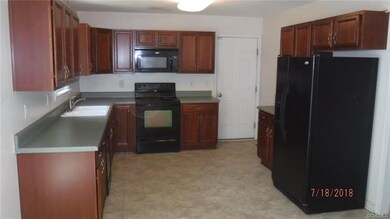 7725 Rolling Hill Rd, Hopewell, VA 23860 - photo 3